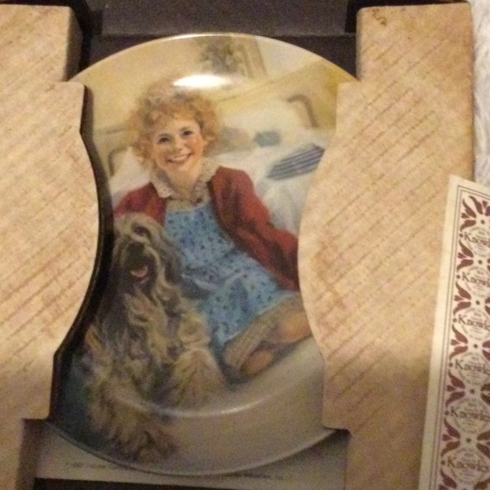 Edwin M Knowles Andy Ans Sandy plate